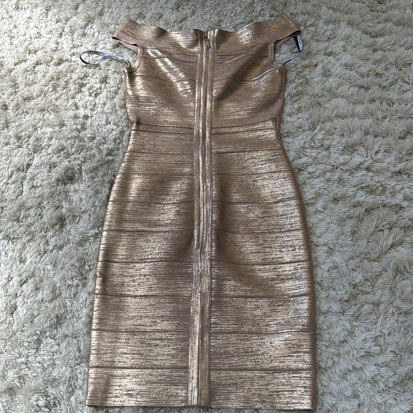 NWOT Herve Leger rose-gold bandage dress size M - Picture 3 of 10